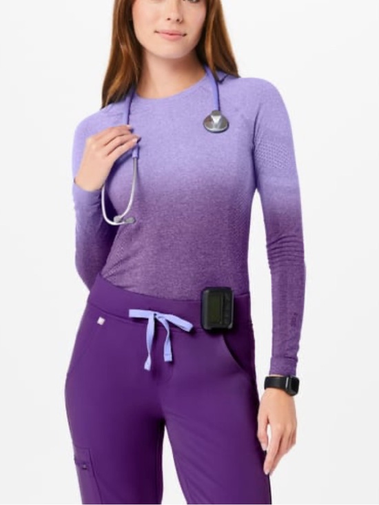 Figs Tops - Figs Ombre Digital Grape Salta Seamless